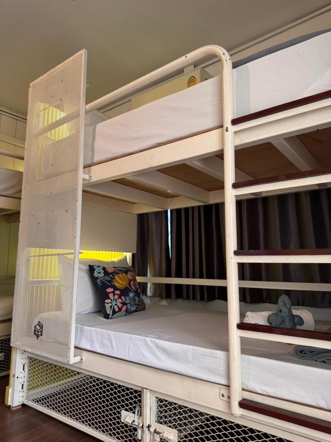 Chiza Hostel Chiangmai Chiang Mai Luaran gambar